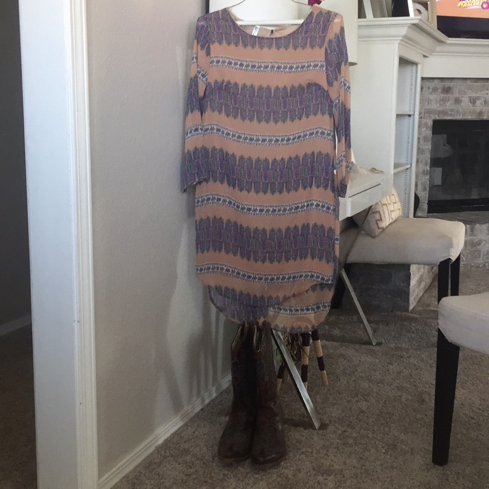 Three quarter sleeve brown and purple dress